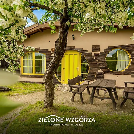 Zielone Wzgorza - Hobbitowe Na Kaszubach