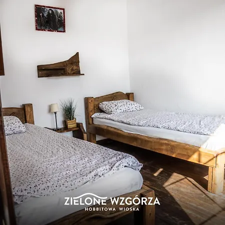 Zielone Wzgorza - Hobbitowe Domki Na Kaszubach *