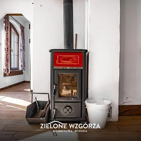 Zielone Wzgorza - Hobbitowe Na Kaszubach