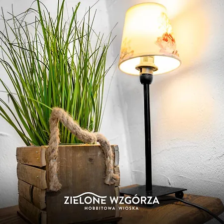 Zielone Wzgorza - Hobbitowe Domki Na Kaszubach