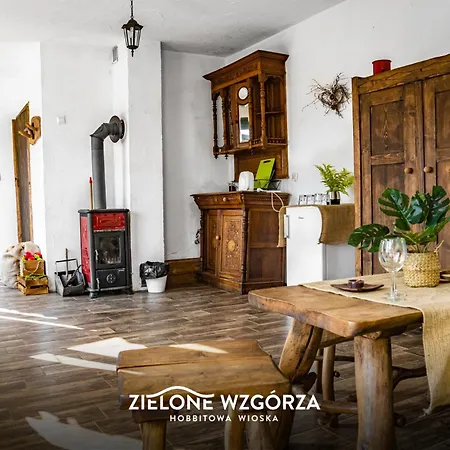Zielone Wzgorza - Hobbitowe Domki Na Kaszubach Apartment *