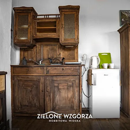 Zielone Wzgorza - Hobbitowe Domki Na Kaszubach Przywidz (Gdansk)
