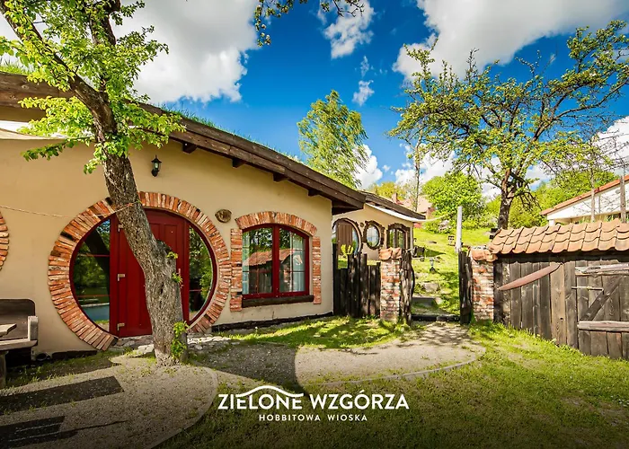 Zielone Wzgorza - Hobbitowe Na Kaszubach