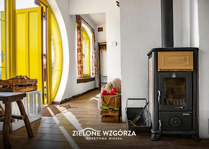 Zielone Wzgorza - Hobbitowe Na Kaszubach