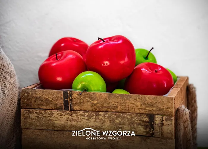 Zielone Wzgorza - Hobbitowe Na Kaszubach