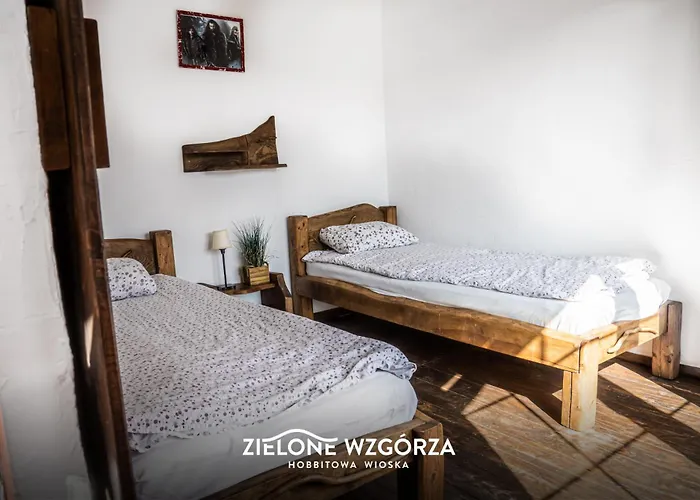 Zielone Wzgorza - Hobbitowe Na Kaszubach *