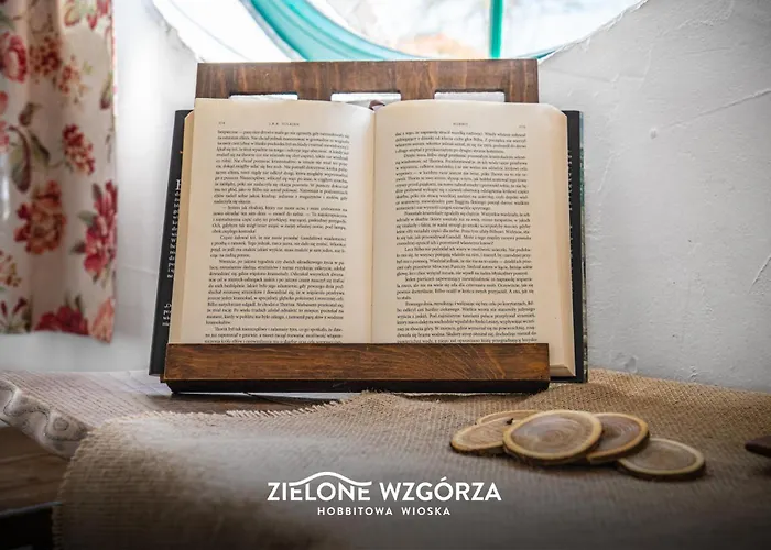 Zielone Wzgorza - Hobbitowe Na Kaszubach 公寓 普日维兹