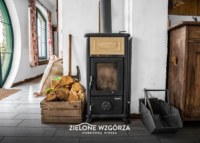 Zielone Wzgorza - Hobbitowe Na Kaszubach 公寓