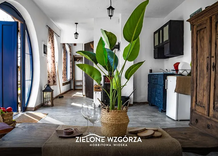 Zielone Wzgorza - Hobbitowe Na Kaszubach *