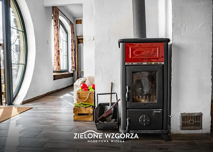 Zielone Wzgorza - Hobbitowe Na Kaszubach *